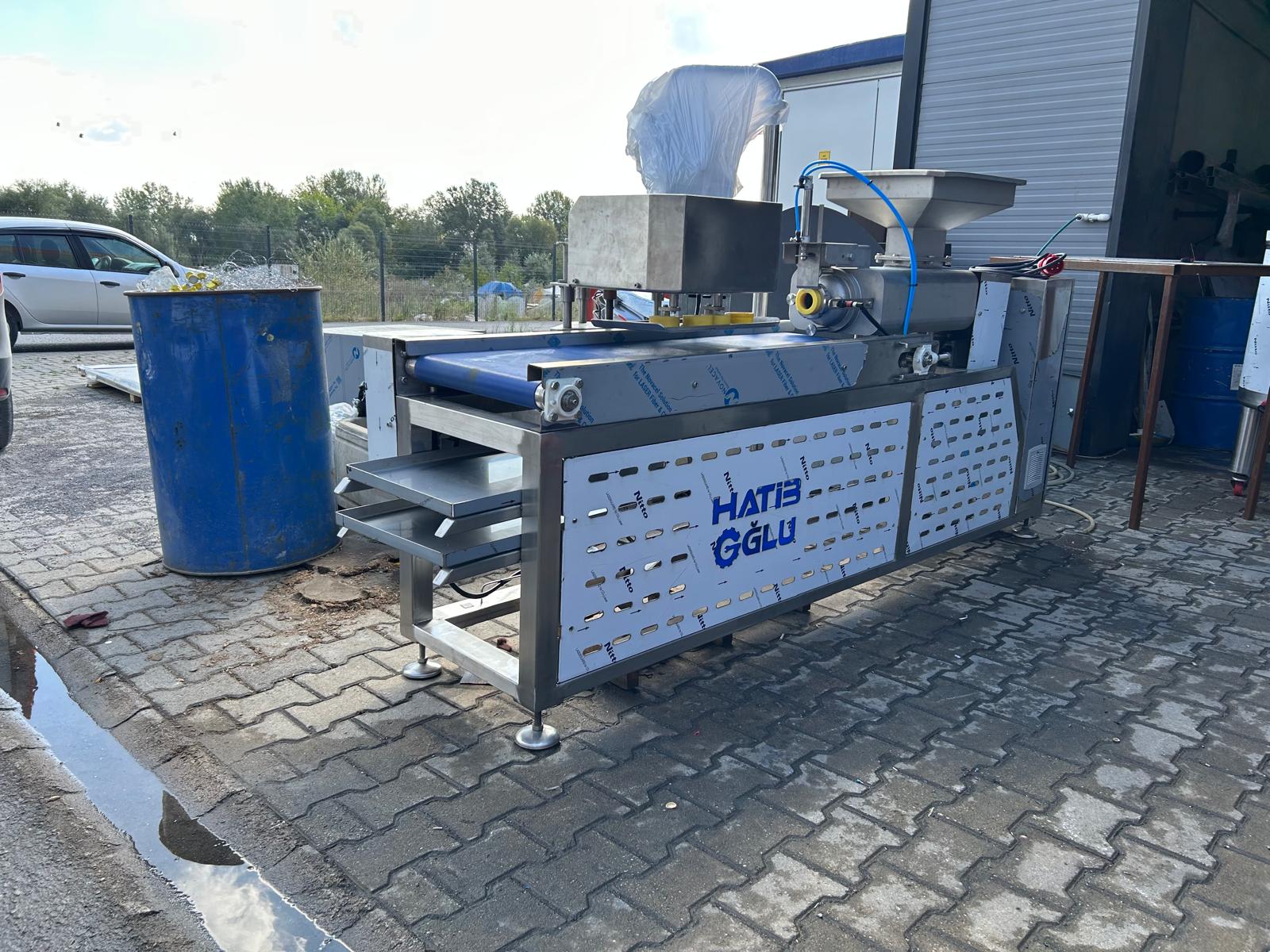 Labneh and Shanklish Ball-Forming Machine
